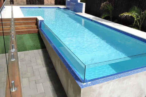 piscinas de obra en Castelldefels Badalona piscinas de obra en Castelldefels Badalona